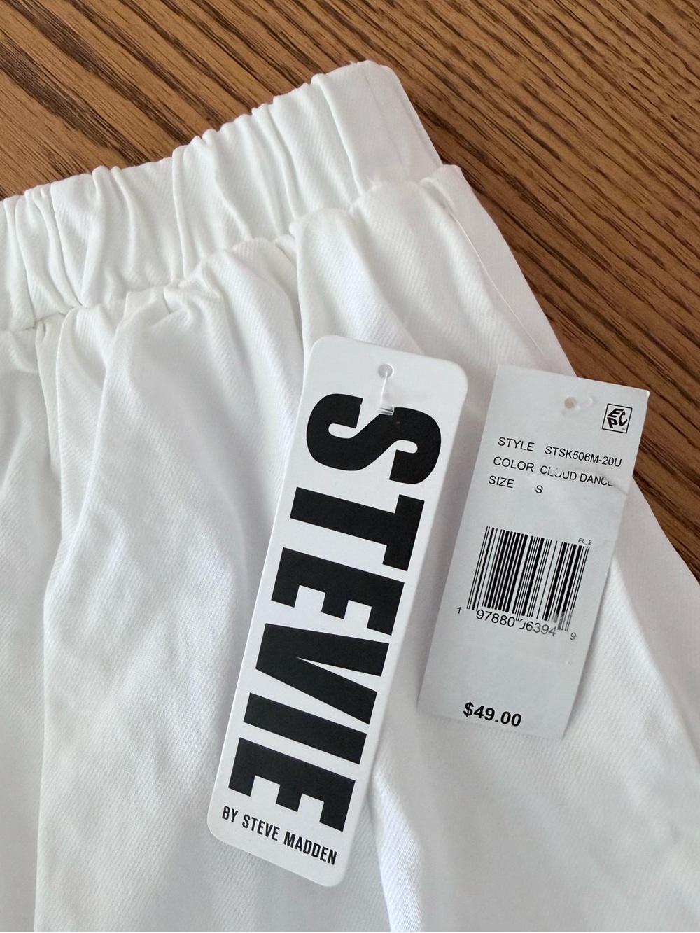 STEVIE by Steve Madden Bubble Skirt - White - Picture 4 of 6